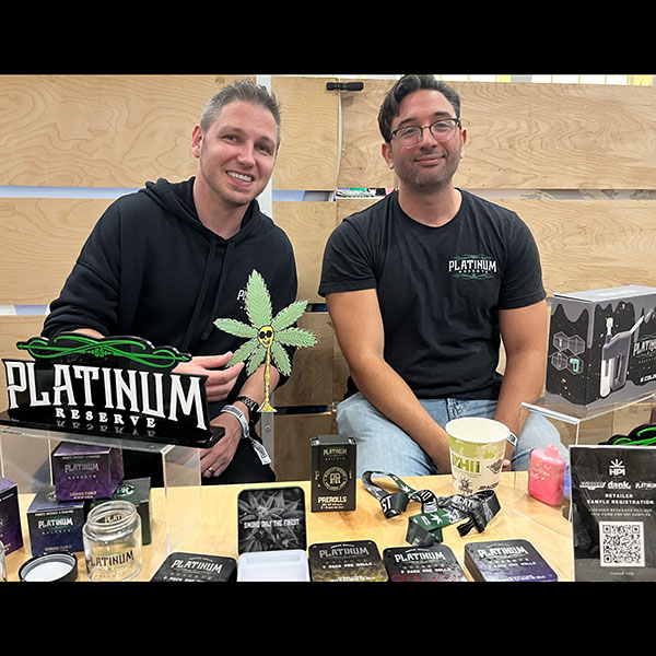 Weed Dude found purity, potency & purpose at Platinum Reserve NY, at Hall Of Flowers NYC Weed Dude found purity, potency & purpose at Platinum Reserve NY, at Hall Of Flowers NYC