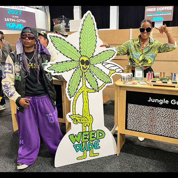 weeddude16_JungleGirl3_600 Weed Dude meets Jungle Gurls @ Hall Of Flowers NYC 2026