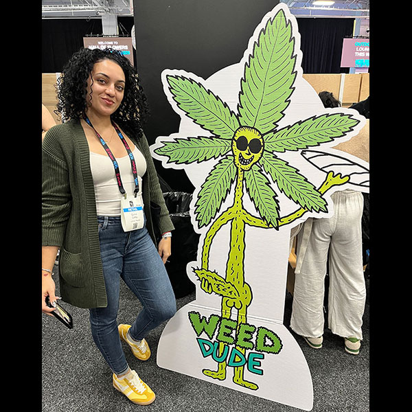 weeddude17_GenieCerda_Lemonheadz_600 Lemonheadz Genie meets Weed Dude @ Hall Of Flowers NYC 2026