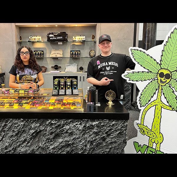 weeddude34_Muhameds2_600 Muhs Meds Met Weed Dude @ Hall Of Flowers NYC 2026